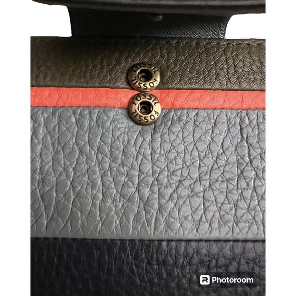 Fossil Wallet Striped Pebble Leather Clutch Tab Closure CC Zip Coin - Picture 7 of 9
